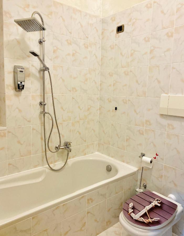 Suite Gaia Bari Extérieur photo